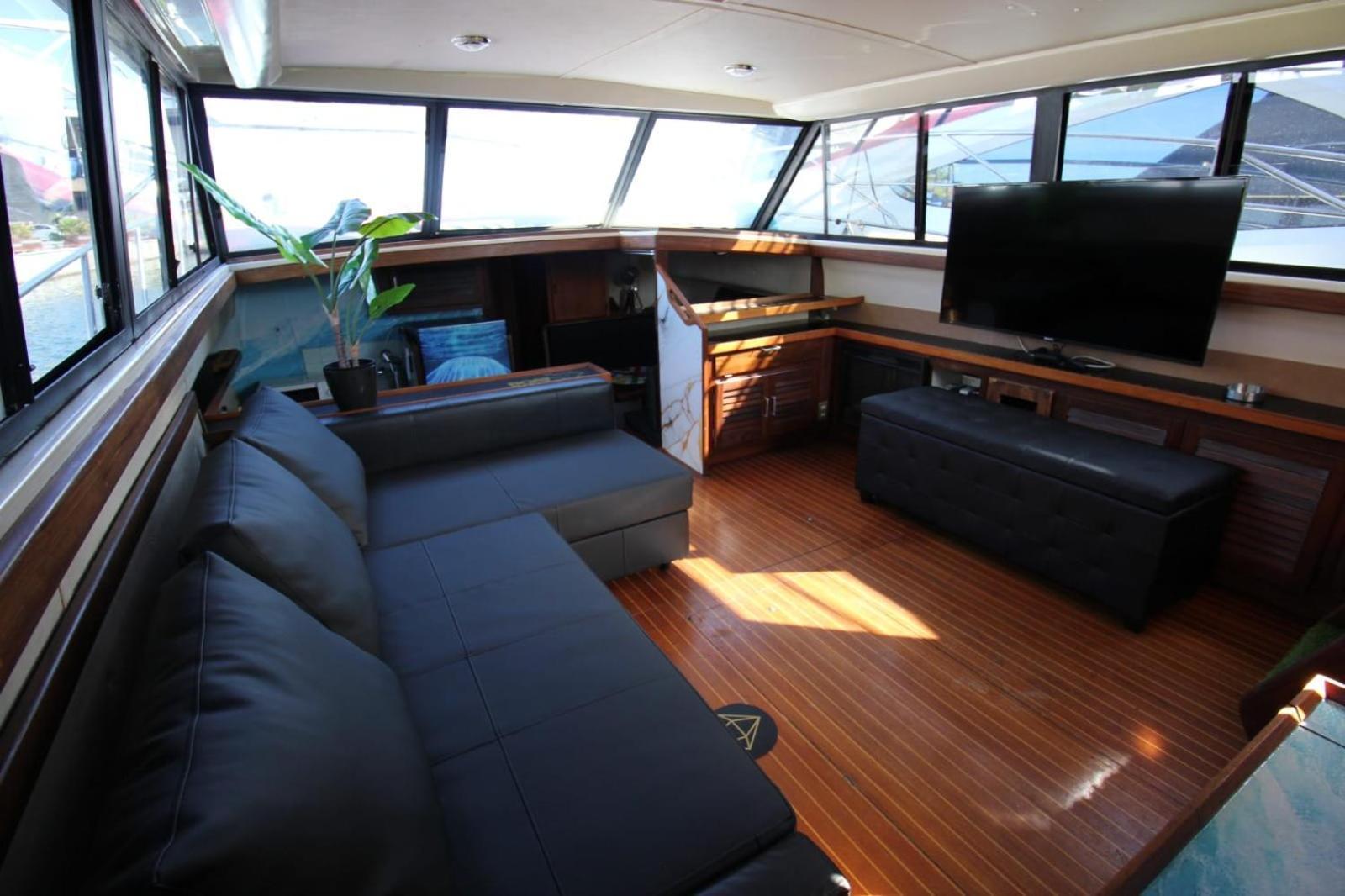 Black Diamond Botel Barcelona